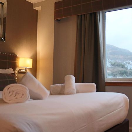 Anchor Hotel And Seabed Restaurant 타버트 외부 사진