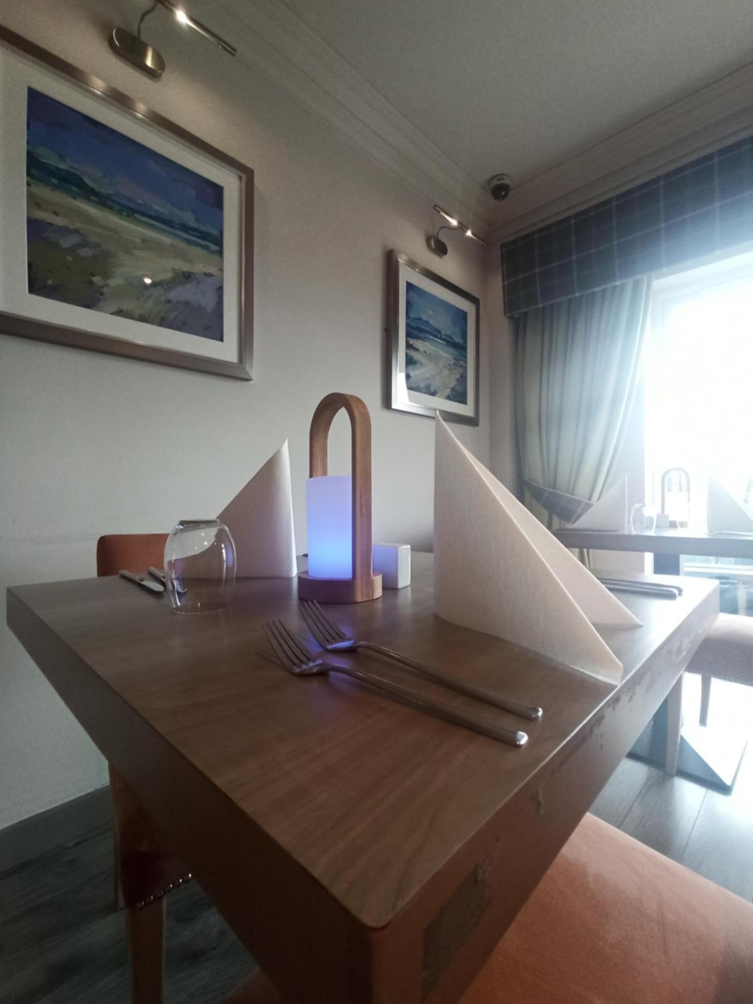 Anchor Hotel And Seabed Restaurant 타버트 외부 사진