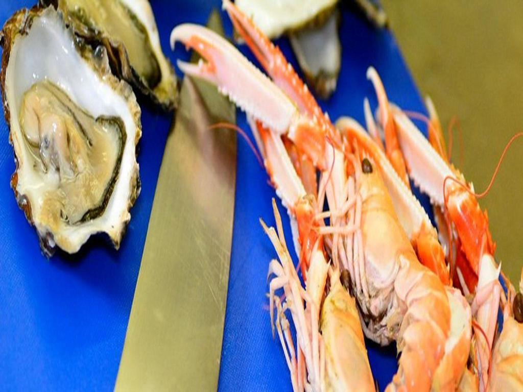 Anchor Hotel And Seabed Restaurant 타버트 외부 사진